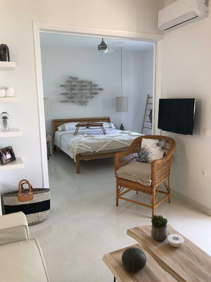 Aqua Seafront Glyfada Corfu Beach House With Garden Exterior photo